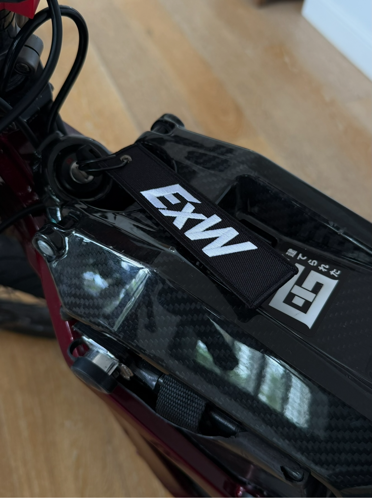 ExW Jet Tag